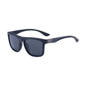 Lunettes de soleil polarisées Lafuma à monture carrée pour hommes, protection UV400, monture en plastique noir et métal, pour la conduite en extérieur - Product Image 4