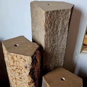 Columnas <span class=keywords><strong>de</strong></span> Piedra <span class=keywords><strong>de</strong></span> Basalto Roja Pulida Moderna con Superficie Flameada en <span class=keywords><strong>Cuatro</strong></span> Lados, Fuentes <span class=keywords><strong>de</strong></span> Agua <span class=keywords><strong>de</strong></span> Piedra Natural para Exteriores - Product Image 1
