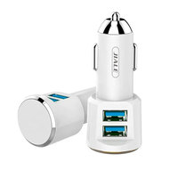 Pengisi Daya Mobil Listrik Logo Kustom Pengisian Cepat USB QC 10W Multi-Port Tahan Api OVP ABS Adaptor Kamera Ponsel