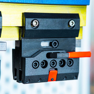 Zhonggong nhanh chóng Báo Chí phanh dụng cụ chết <span class=keywords><strong>CNC</strong></span> Máy uốn khuôn kẹp đấm kẹp công cụ <span class=keywords><strong>Punch</strong></span> kẹp lịch thi đấu Báo Chí phanh - Product Image 2