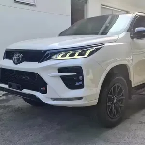 Hiện tại sử dụng 2022 TOYOTA FORTUNER gr thể thao AWD