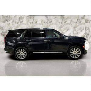 SUV <span class=keywords><strong>Escalade</strong></span> d'occasion en excellent état - Product Image 2