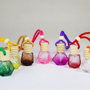 Bouteille diffuseur de parfum vide en verre personnalisable avec logo, 5 ml, 8 ml, 10 ml, mini flacon suspendu pour voiture - Product Image 2