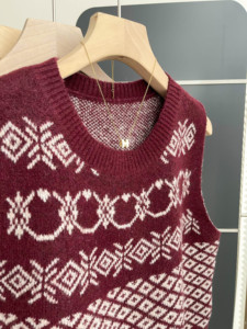 Chaleco de punto jacquard geométrico Fair Isle con cuello redondo para mujer, sin mangas, casual, para otoño, suéter tipo top sin mangas - Product Image 4