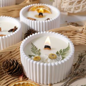Bougie parfumée créative à la cire végétale naturelle avec diverses fleurs séchées, parfum aux huiles essentielles, décoration d'intérieur, cadeaux de mariage - Product Image 2