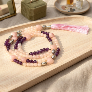 Collier de prière en perles de quartz rose et d'améthyste avec pompon, collier de méditation en pierres précieuses pour le yoga et la méditation - Product Image 1