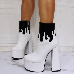 Bottines à plateforme à talons épais pour femmes, chaussures à talons carrés tendance, sexy, grande taille 47 - Product Image 1