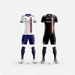 Benutzer definierte Logo Herren Polyester Fußball Kit Leere Fußball Uniformen Fußball Trikot Fußball Uniformen Sets Team