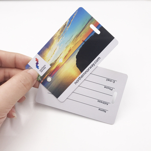 Etiqueta de Equipaje de Plástico con Diseño Divertido de Dibujos Animados, Forma Personalizada, Laminación de Película, Impresión Offset, Tipo de Etiqueta de Marca de Fidelización - Product Image 6