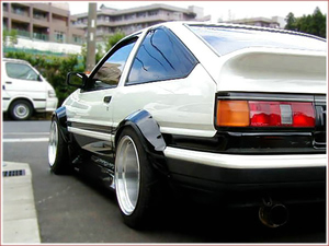 สปอยเลอร์หลังสำหรับรถยนต์โตโยต้า โคโรลล่า AE86 ทรูโน่ แฮทช์แบค รุ่น TR ปี 84-87 - Product Image 5