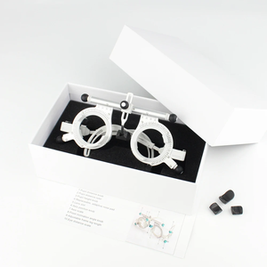 Montura de Prueba Oftálmica UTC-1000 con Acabado de Lujo para Consultorios Privados y Hospitales de Primera Calidad - Product Image 2