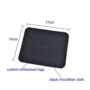 Chiffon de nettoyage en microfibre noir avec logo en relief personnalisé <span class=keywords><strong>pour</strong></span> <span class=keywords><strong>lunettes</strong></span> de soleil bijoux de verres - Product Image 3
