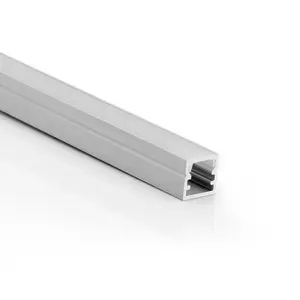 Petite bande linéaire d'extrusion en Alu montée sur Surface carrée pour éclairage d'armoire de cuisine profilé en Aluminium LED