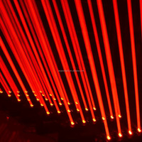 Faisceau laser rouge à 8 yeux, tête mobile, faisceau laser unique de 500 mW, faisceau laser large, effets lumineux pour spectacle
