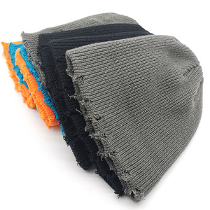 Y2K Gorro cálido de esquí de punto desgastado Gorro de invierno con borde roto para hombre y mujer Gorro frío - Product Image 1