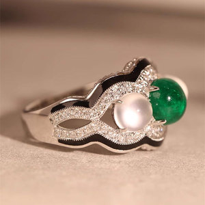 Anello con Zircone Stile Smeraldo per Donne, Elegante Gioiello da Dito alla Moda - Product Image 4