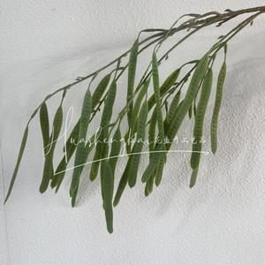 <b>Artificial</b> Pea Pods Greenery <b>Bouquet</b> Outdoor Wedding Decoration PVC Hanging Plants - Product Image 2