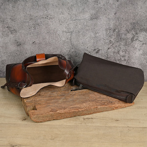 Sac fourre-tout Ando en cuir de vachette véritable pour femme, sac à bandoulière vintage bicolore avec pochette intérieure amovible - Product Image 4