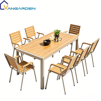 Ensemble de table et de chaises en bois plastique mobiles pour jardin et cour, style minimaliste moderne, empilables, imperméables, avec cadre en aluminium, pour six personnes