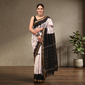 Sari en soie satinée MAHESWARI pour un usage quotidien - Product Image 2