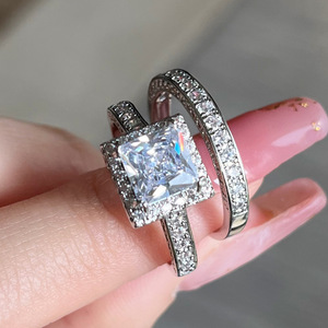 Set di anelli con zirconi quadrati, regalo di gioielli per fidanzamento, matrimonio, moda femminile - Product Image 2