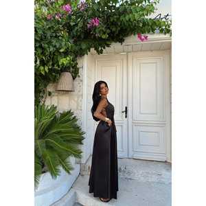 Robe de soirée longue noire Anais sans dos, style de fête formelle avec manches courtes, taille XS - Product Image 1