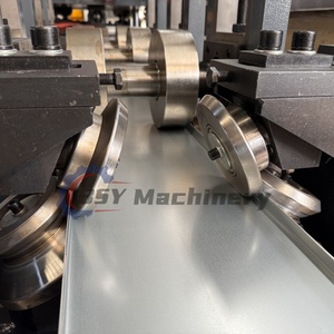 Schnelle Hochqualitative Automatische PLC-Gesteuerte C-Profil-Rollformmaschine 4mm Dicke - Product Image 4