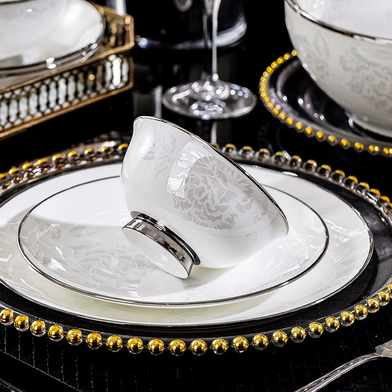 Shop High-Quality Bone China Dinner Sets for Home Parties