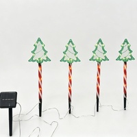 Neue Solarbetriebene Weihnachtsbaum-Bodenlampe für Außenbereich IP44-Zertifiziert im Retro-Nostalgischen Stil Weihnachtliche Dekorative Beleuchtung