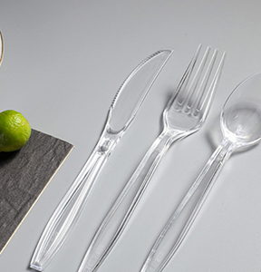 ชุดมีดช้อนส้อมพลาสติก PP PS แบบใช้แล้วทิ้งสีขาวใสสีดำขนาดกำหนดได้เอง - Product Image 1