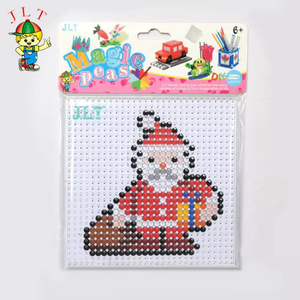 Nouveaux produits cadeau de <span class=keywords><strong>noël</strong></span> non toxique coloré jouets sur mesure <span class=keywords><strong>perles</strong></span> Perler 5mm <span class=keywords><strong>perles</strong></span> <span class=keywords><strong>Hama</strong></span> ensemble de <span class=keywords><strong>perles</strong></span> pour les enfants - Product Image 5