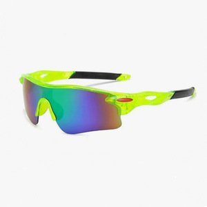 Occhiali da Sole Sportivi UV400 Stile Designer Oak con Logo Personalizzato, Colorati e Scintillanti per Uomo e Donna - Product Image 6