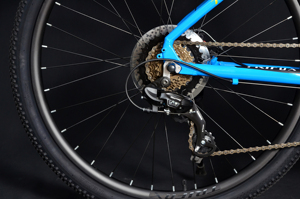 Vélo de montagne TRIFOX 26 pouces en aluminium, cadre rigide, 21 vitesses, freins à disque mécaniques, passage des câbles interne, pour les trajets quotidiens MK2 TRIFOX MK2 - Product Image 6