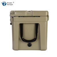 Glacière isotherme rotomoulée portable en PE de 35 L pour la conservation des aliments et de leur fraîcheur