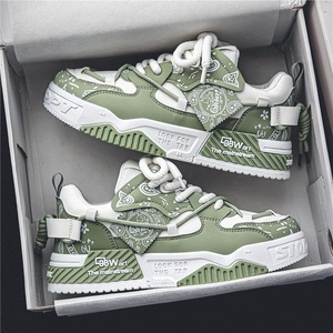 Zapatos de hombre 2026: Nuevos, versátiles, originales, casuales, planos, deportivos, con suela gruesa que aumenta la altura, estilo Bread Tide. - Product Image 1