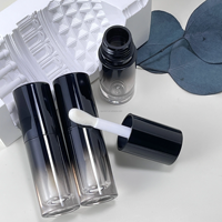 Tube de gloss à lèvres en plastique de 6 ml, emballage cosmétique, impression de logo personnalisée, 50 pièces MOQ, stock disponible, marques de beauté