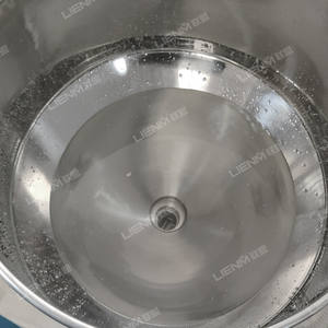 Hoogwaardige Vloeistofpompmachine Viskeuze Vloeibare Vulmachine Kleine Flesjes Vulmachine - Product Image 3