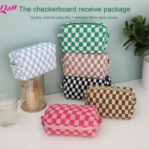 Bolsa de maquillaje a cuadros, bolsa de cosméticos, tela de punto, cepillos de algodón, bolsa de almacenamiento, organizador de artículos de tocador de viaje - Product Image 3