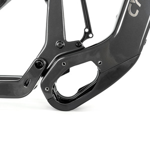 Bicicleta de Montaña CYCTRAC Race Touke EM19 de Fibra de Carbono con Motor Central Octave, Cuadro de Suspensión Doble Amortiguada y Alta Resistencia al Módulo de Tensión - Product Image 3