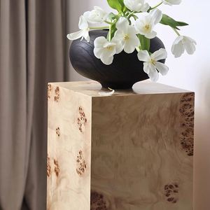 Console d'entrée en bois massif français avec bordure en placage de racine, base antique, couleur et taille personnalisables, rangement pour salon, villa, hôtel - Product Image 5