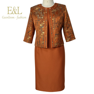 Costume de tailleur pour femme grande taille de qualité supérieure pour le bureau, idéal pour l'été - Product Image 3