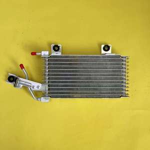 Radiateur de refroidissement d'huile de boîte de vitesses automobile 21606-3XV0A compatible avec Nissan NV350 E26 Urvan Caravan, échangeur de chaleur de transmission automatique - Product Image 2