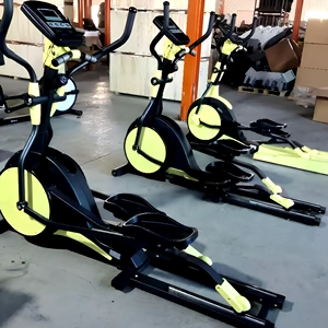 YG-FITNESS YG-E001 <span class=keywords><strong>Elliptique</strong></span> de fitness le plus vendu, Appareil <span class=keywords><strong>elliptique</strong></span> commercial, <span class=keywords><strong>Vélo</strong></span> <span class=keywords><strong>elliptique</strong></span> - Product Image 4