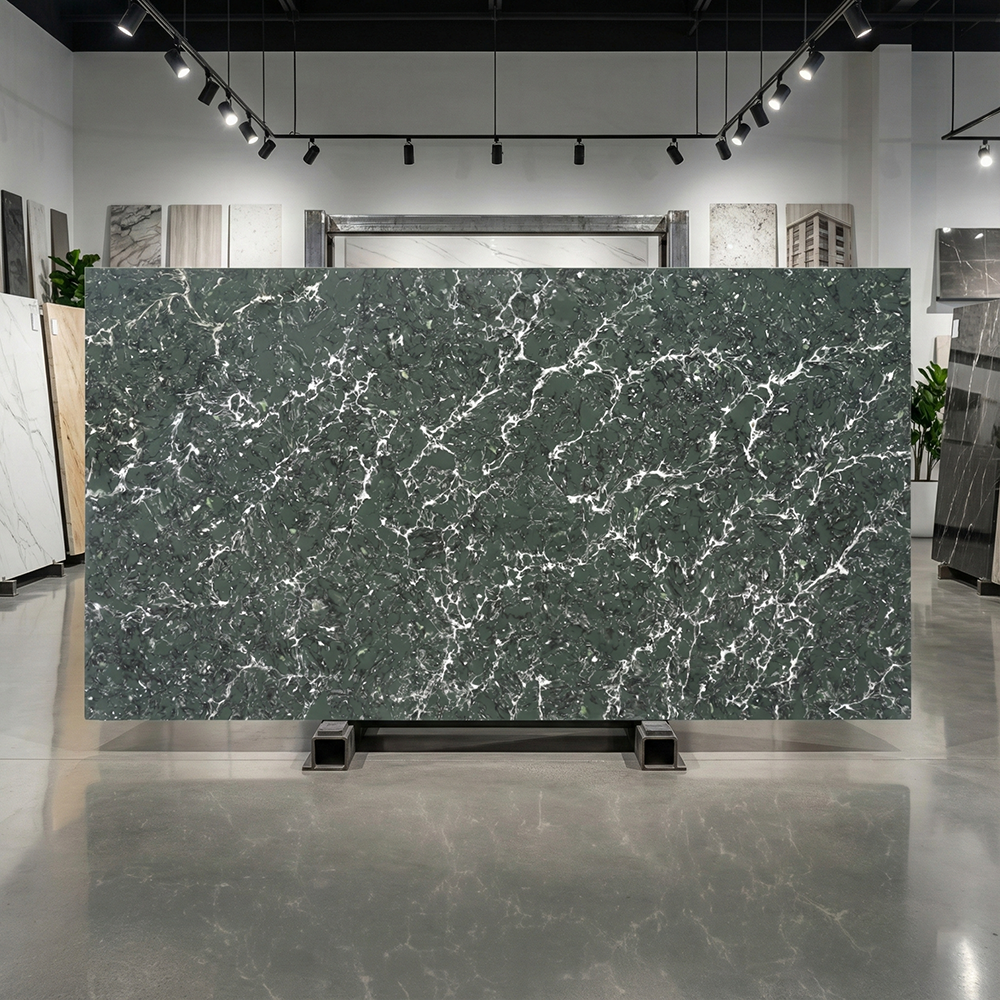 สีเขียว