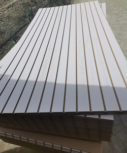 Tablero <span class=keywords><strong>MDF</strong></span> ranurado de melamina moderno Hoja impermeable a prueba de humedad de grado de primera clase certificada E1 para panel de exhibición Barra de aluminio - Product Image 6