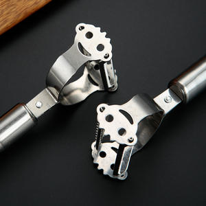 Éplucheur de cuisine multifonctionnel Éplucheur de légumes et de fruits Éplucheur de pommes de terre durable en acier inoxydable Déchiqueteur ménager Éplucheur de carottes - Product Image 3