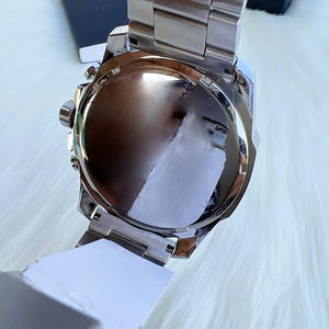 นาฬิกาข้อมือผู้ชาย DS โครโนกราฟ พร้อมไฟกลางคืน ตัวเรือนสแตนเลส กันน้ำ สีน้ำเงิน เครื่องควอตซ์ ETA สไตล์ธุรกิจและสปอร์ต - Product Image 4