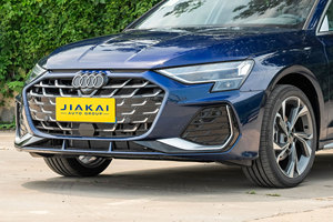 รถยนต์ออดี้ เอ3 สปอร์ตแบ็ค ปี 2026 รุ่น 35TFSI เครื่องยนต์เบนซิน 1.5T 5 ประตู แฮทช์แบ็ค พวงมาลัยซ้าย สำหรับส่งออก - Product Image 6