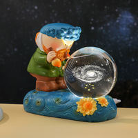 Vente en gros de lampes créatives Van Gogh Nuit étoilée, sphère en cristal blanc lumineuse, gravée en 3D, boule de cristal, emballage en boîte en papier, pour bureau
