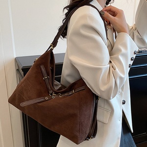 Borsa Tote Convertibile in Zaino Colefa, Economica e Personalizzabile, in Camoscio Strutturato, Prezzo all'Ingrosso Conveniente - Product Image 4